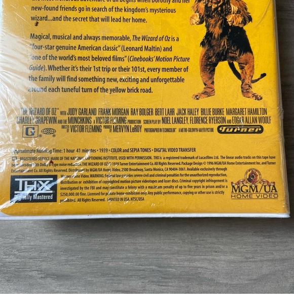 THE WIZARD OF OZ VHS THX DIGITALLY MASTERED CLAMSHELL JUDY GARLAND MGM CLASSIC - Picture 4 of 6